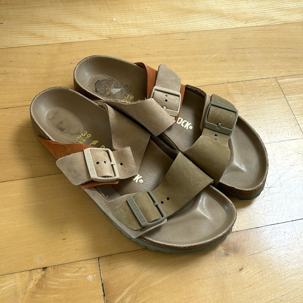 Birkenstock Tan and Brown Sandals